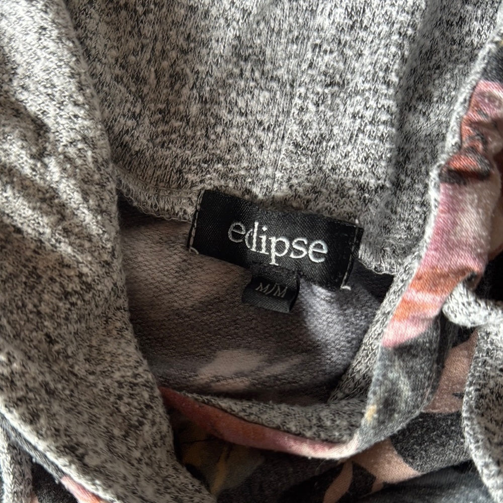 🌸 Eclipse Heather Gray Hoodie with Floral Design – Size Medium - Picture 2 of 4